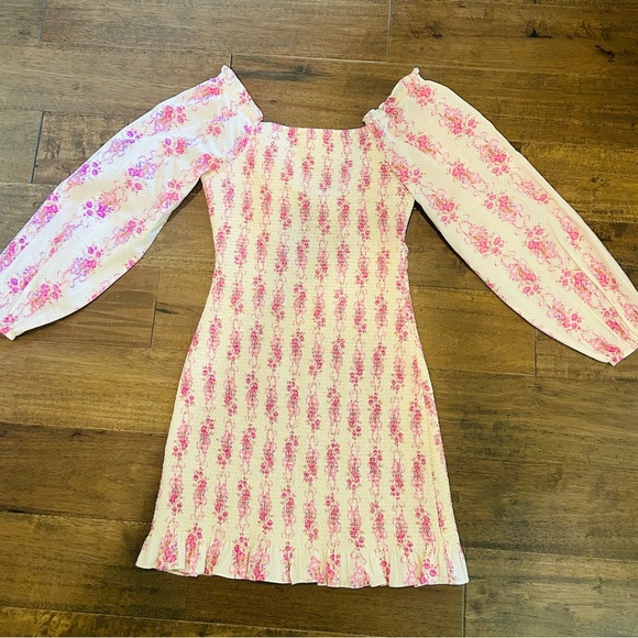 LoveShack Fancy Summer floral dress with cut out. Never worn. - Picture 2 of 3